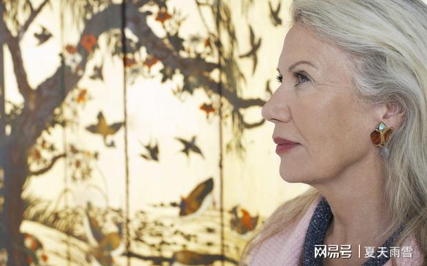 1.中国老女人露脸故事引发热议