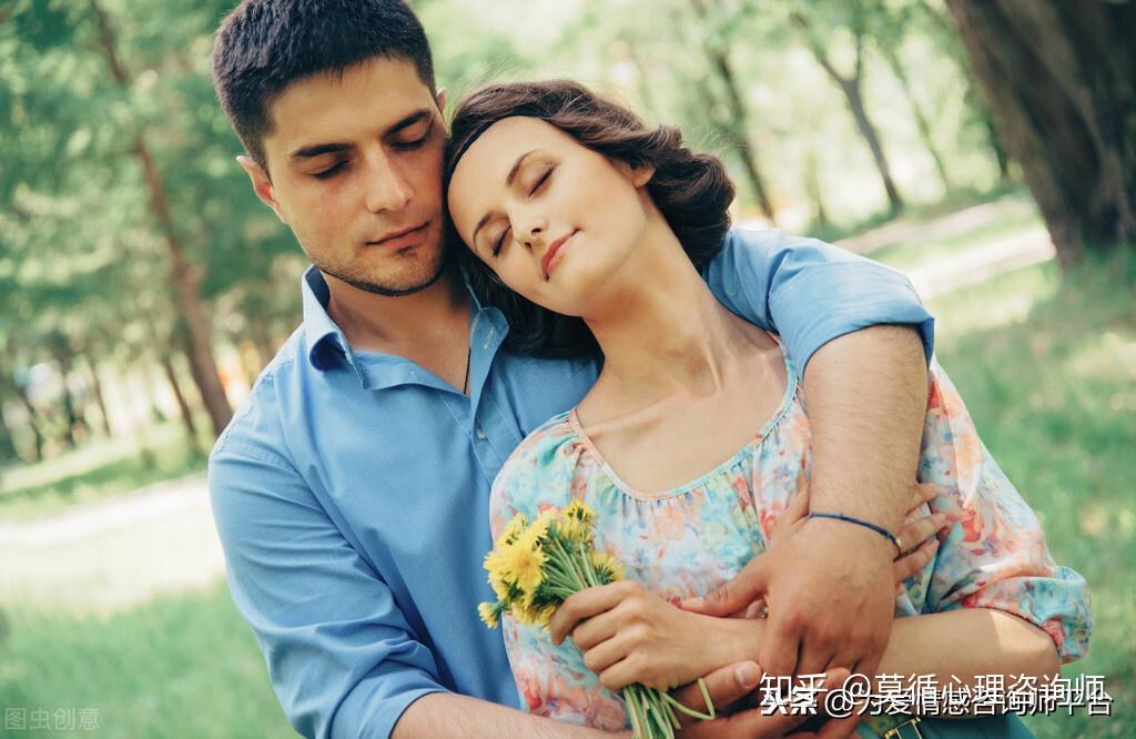 男人和女人一起相愁愁愁电视剧浜，深情演绎都市情感纠葛，爱与恨交织的虐心故事