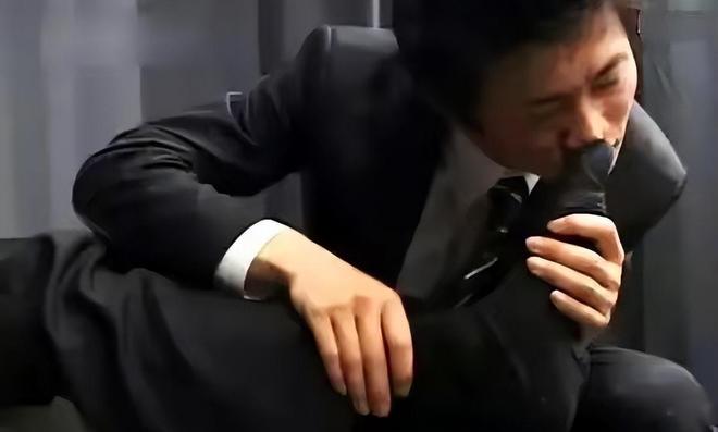 国产又爽又黄免费怀孕浜引发热议，探讨其背后伦理争议，观众评价两极分化