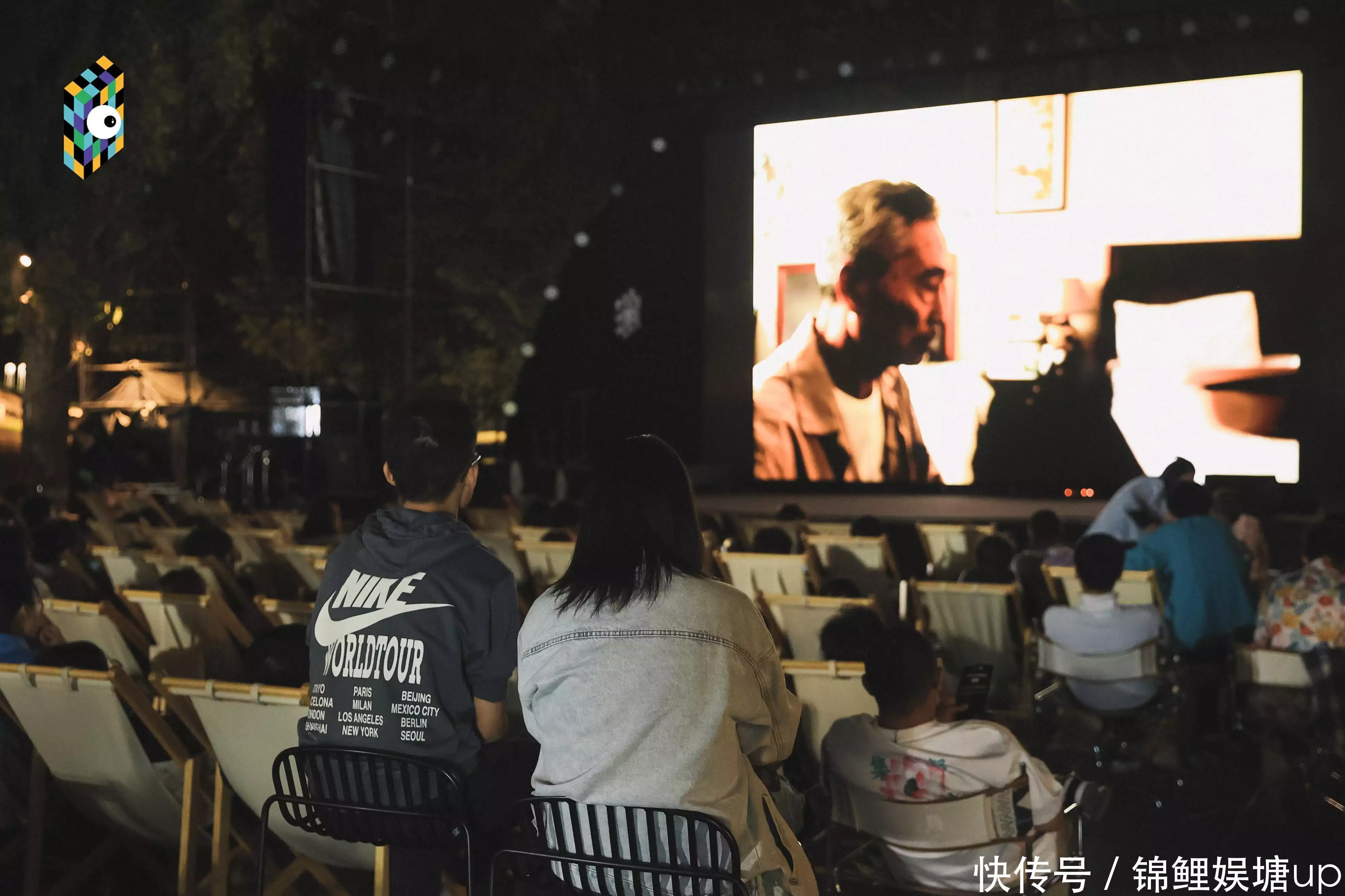 凌晨3点日韩黄视频揭秘深夜禁忌内容，探索隐秘观影文化，解锁亚洲深夜频道