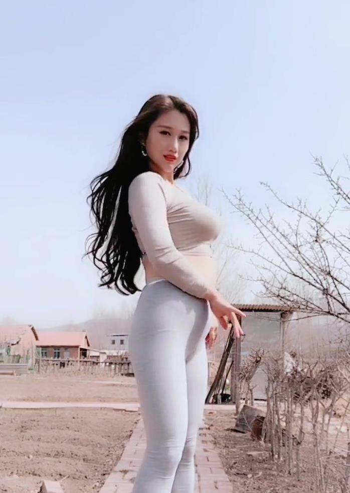 丰润大屁BBWBBW打造完美曲线，丰润大屁BBWBBW健康秘籍，丰润大屁BBWBBW自信秘诀