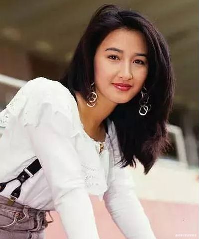 老熟女合集魅力不减，成熟女性风采依旧，岁月沉淀独特韵味