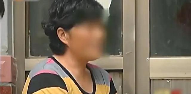 被窝里的公与媳HD引发热议，家庭伦理话题受关注，探讨代际关系与隐私界限