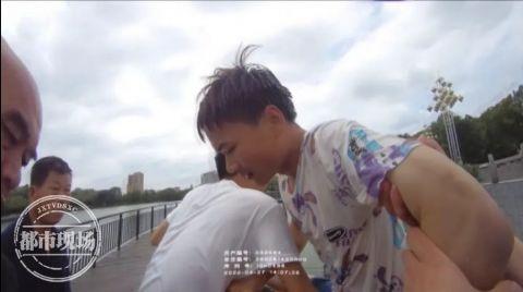 1.四川真人做受视频播放精彩内容