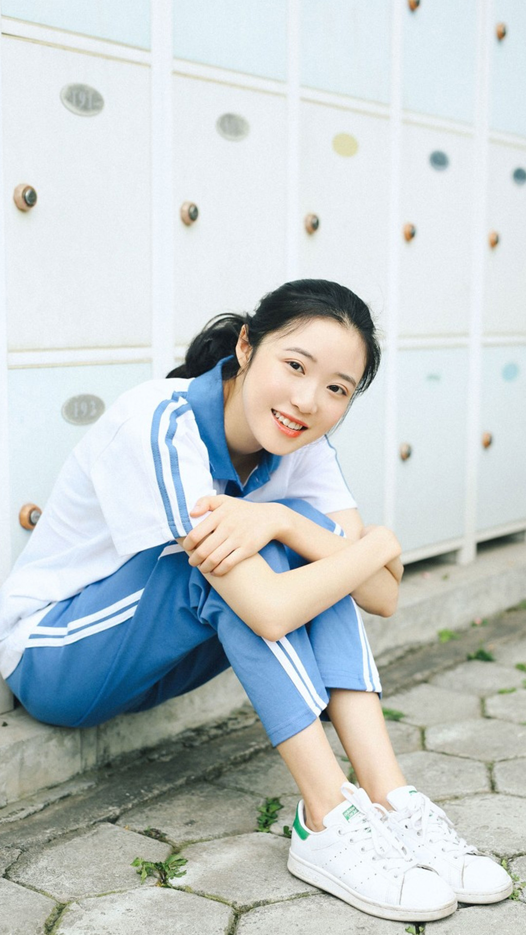日本学生粉嫩小泬青春校园写真，甜美瞬间，清纯魅力绽放