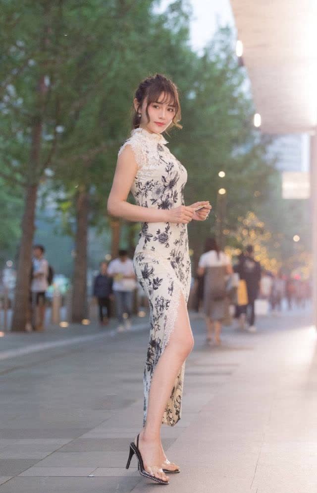 日本熟妇video浜魅力十足，成熟女性风采，独特韵味尽显，引人入胜