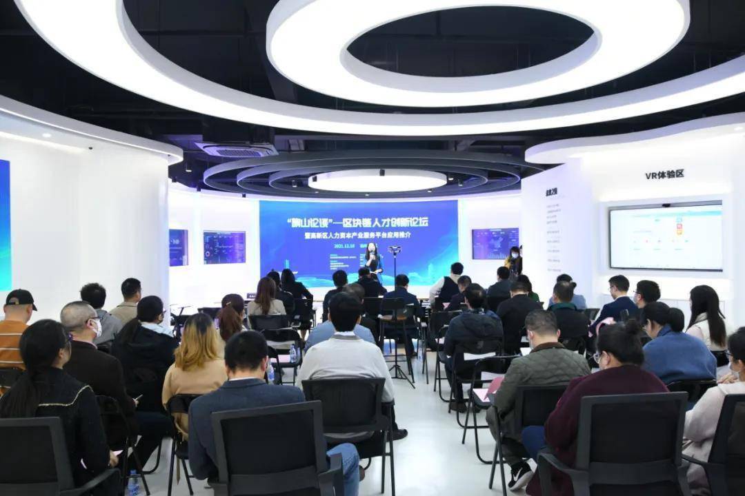 AI技术革新未来生活，智能改变世界，创新引领时代