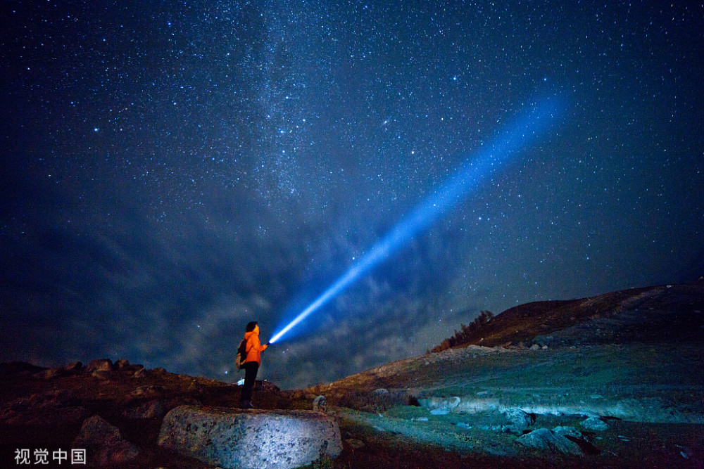 人成夜夜21的奇幻之旅，探索深夜奥秘，解锁未知世界的神秘面纱