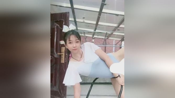 1.美女131视频精彩瞬间不容错过