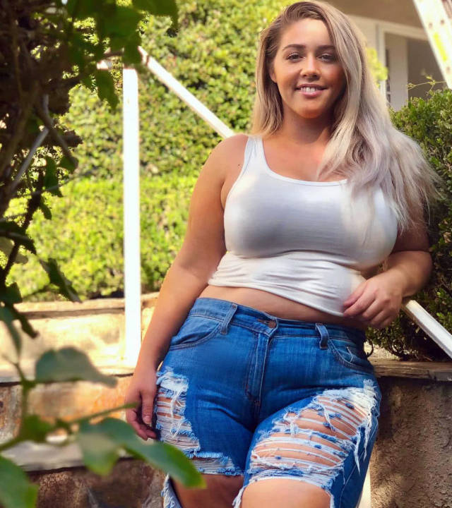 欧美老肥女人在线综合观看另类浜，探索独特审美文化，发现多元魅力视频