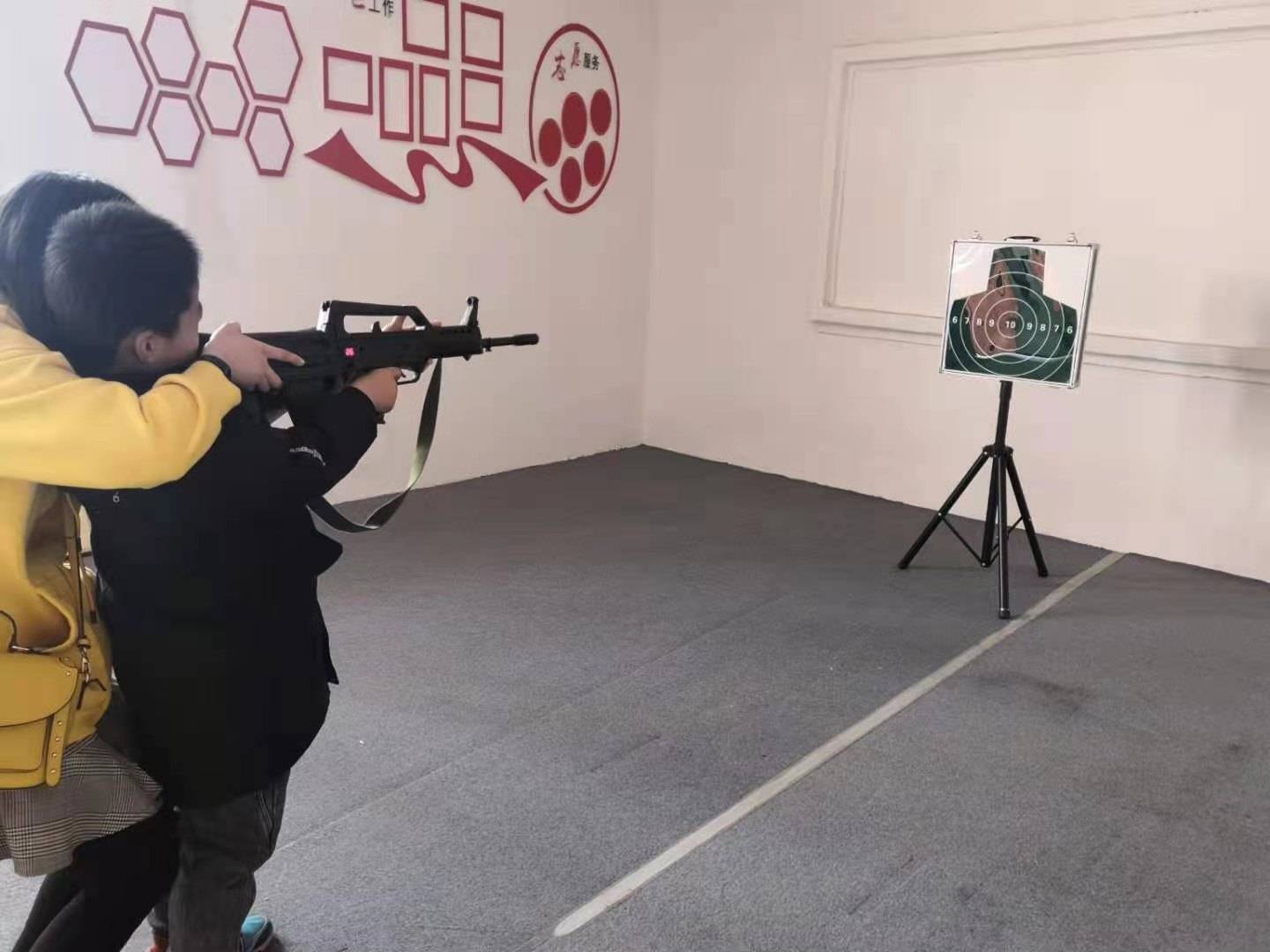 “大雷打狙网站官网浜，畅享射击乐趣，体验极致竞技，探索最新游戏动态”