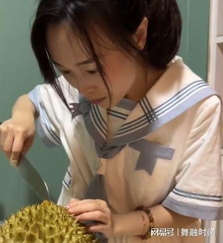 欧洲老女人乱配浜引发热议，探讨背后社会现象，揭示情感与文化的碰撞