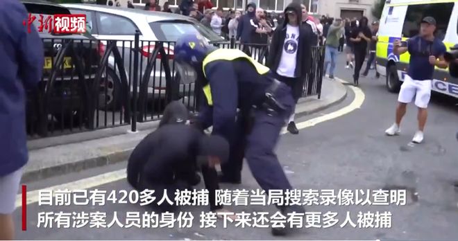2.500部大龄骚乱视频，全网疯传，独家揭秘，点击观看