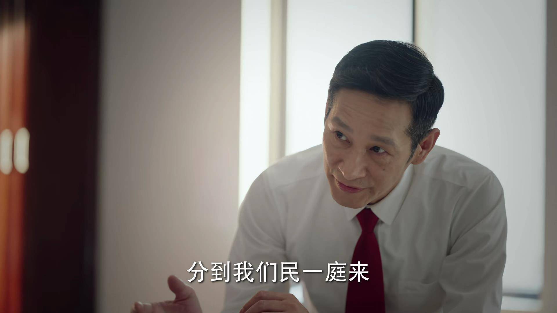 特黄老太婆A毛毛片浜引发热议，网友疯狂转发，剧情尺度大胆挑战底线