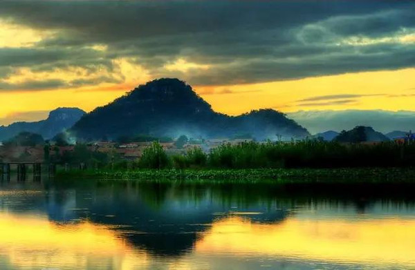 草草一区二区三区探秘，发现隐藏美景，解锁独特玩法与攻略