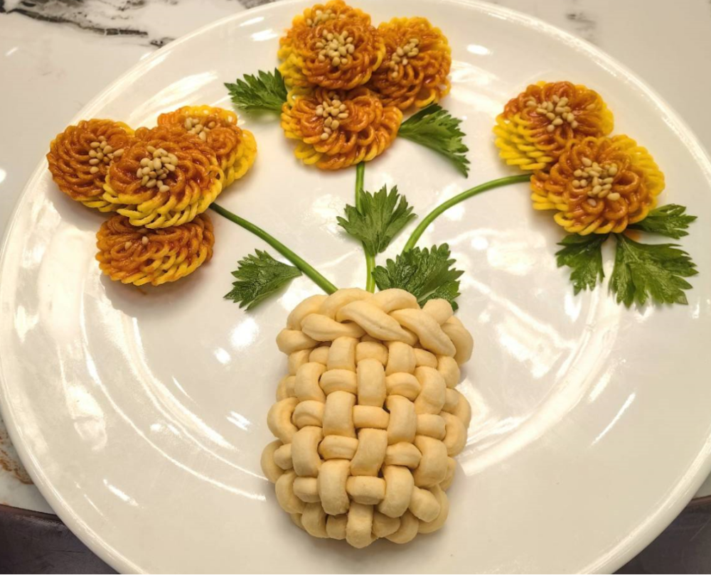 中国重口老太HD浜挑战极限烹饪,展现传统美食魅力,引爆味蕾新体验 中国重口老太HD浜挑战极限烹饪,展现传统美食魅力,引爆味蕾新体验