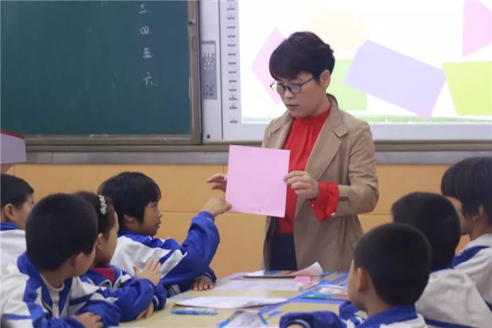 水川老师教学经验分享，高效课堂技巧，助力学生快速提升成绩