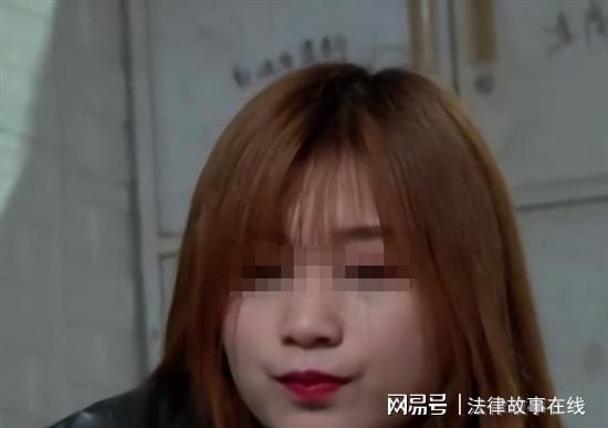 人妻午夜视频引发热议，神秘剧情扣人心弦，观众直呼过瘾