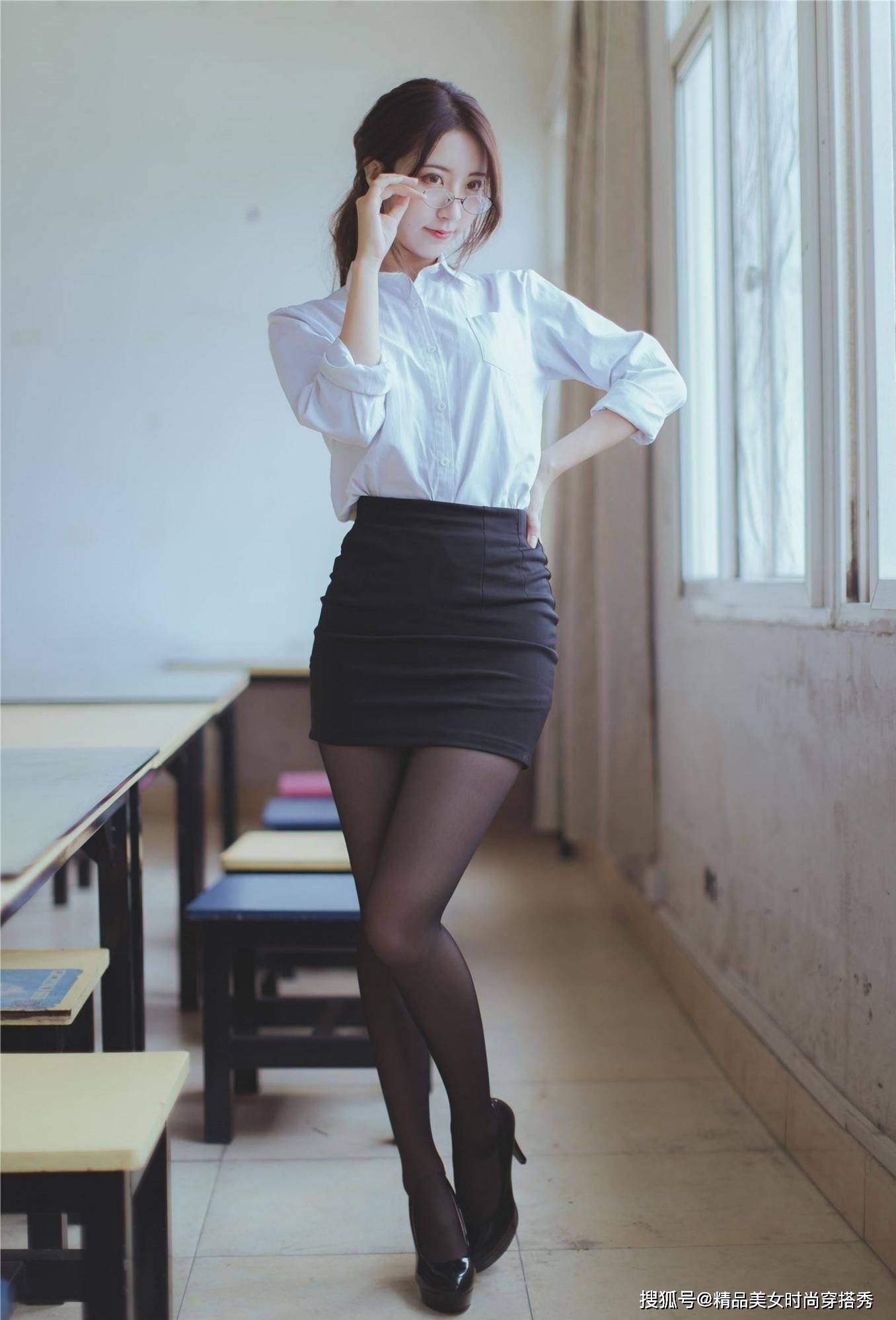 高跟丝袜AV熟女亚洲风情，性感诱惑，极致魅惑，展现东方女性独特韵味