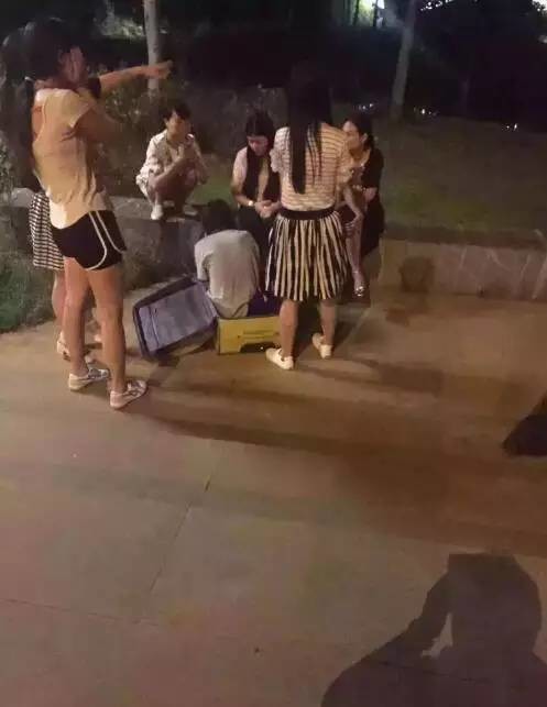 农村妇女裸体交性DVD浜引发热议，探讨社会现象，关注女性权益与隐私保护