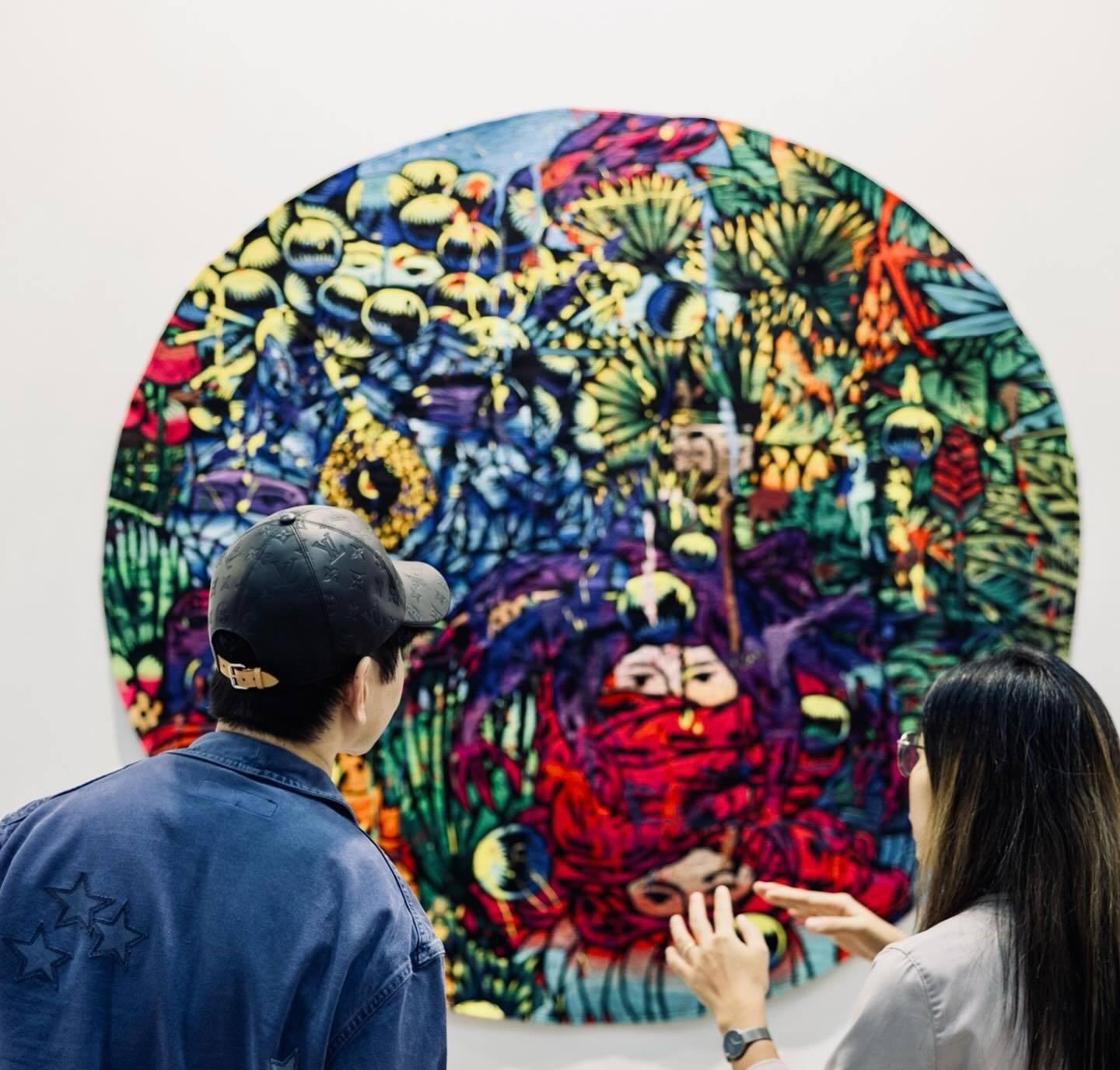 探索华美色彩世界，发现独特艺术魅力，尽在www.huamgse