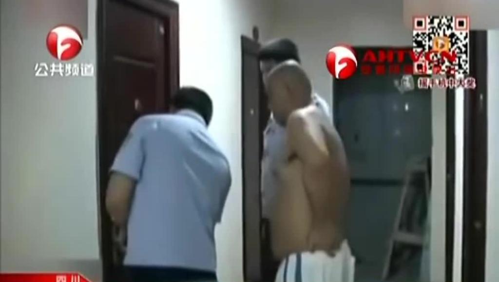 中年妇女淫视频曝光引热议，网友热议其背后原因，社会道德底线受挑战