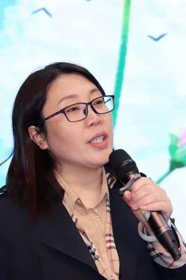 1.十九岁女孩第一部电视剧青春绽放