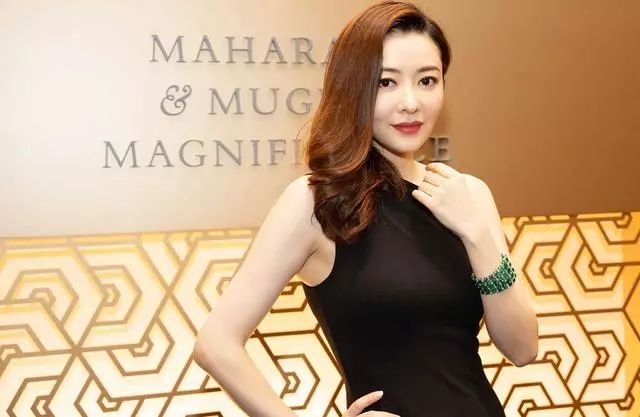胖女人黄色试看片浜浜精彩片段，胖女人黄色试看片浜独家放送，胖女人黄色试看片浜高清体验