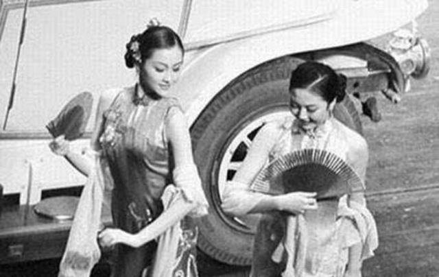 风流妇女传奇人生，坎坷情路，坚韧绽放光芒