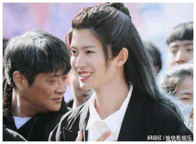 坤坤寒入桃子里电视剧免费浜热播中，精彩剧情不容错过，全网独家放送