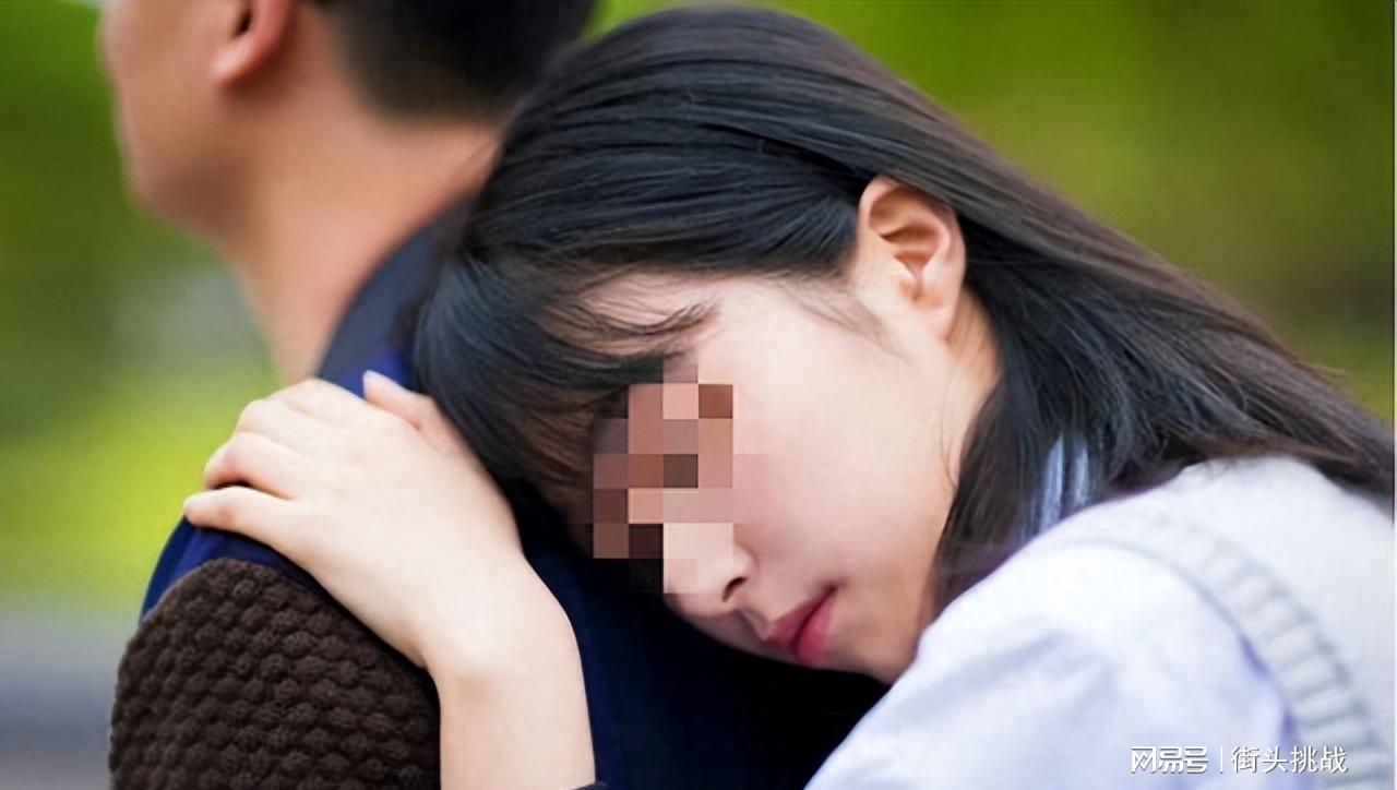 农村玩弄亲女小嫩苞浜引发众怒，严打乡村犯罪，保护未成年人权益刻不容缓
