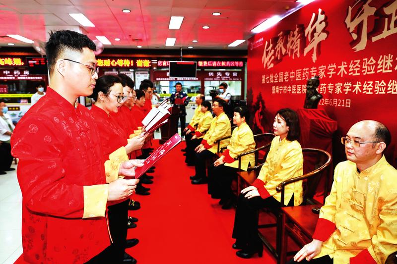 中国传统文化精髓与现代生活融合探索，传承创新，共筑美好未来