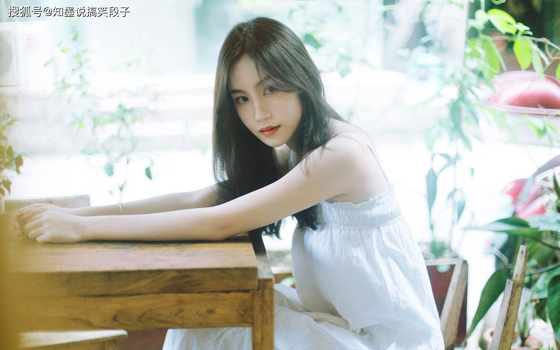 太有韵味的美女做爱，极致诱惑的性感瞬间，让人沉醉的夜晚激情