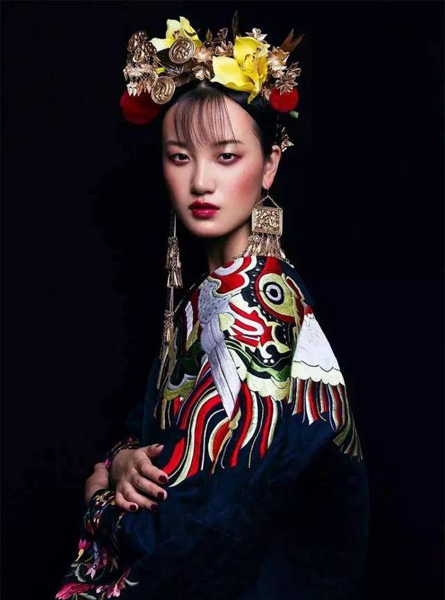 肥婆大荫蒂欧美另类风格惊艳全场，独特魅力引爆时尚圈，颠覆传统审美新潮流