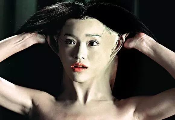 2.少女一级片大尺午夜迷情，禁忌诱惑，暗夜绽放的隐秘之花