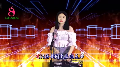 非洲黑胖美女一级毛片惊艳亮相，狂野魅力引爆视觉，挑战传统审美极限