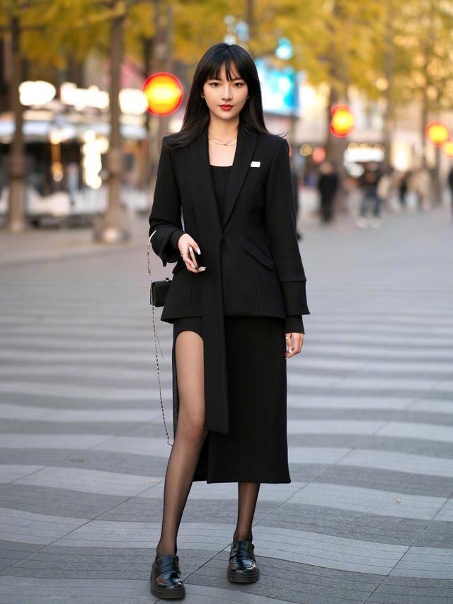 制服丝袜香蕉网诱惑穿搭指南，制服丝袜搭配技巧，香蕉网时尚潮流推荐