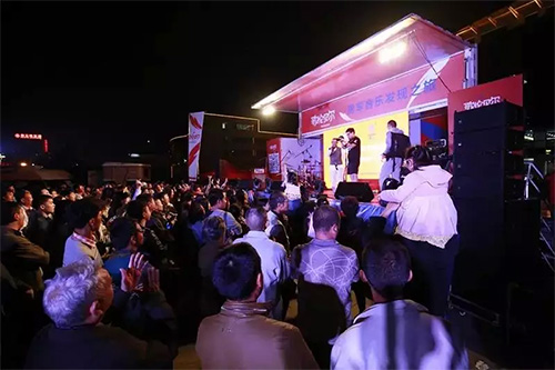 俄罗斯做爱性群交HD浜震撼上线，高清画质极致体验，探索多人激情盛宴