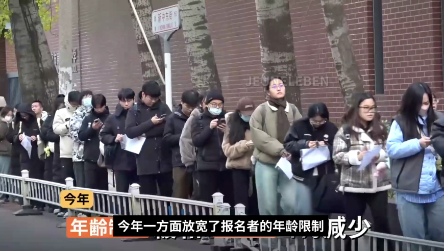 小志大战胡秀英惊心动魄对决，首次交锋引爆全场，传奇之战震撼开启