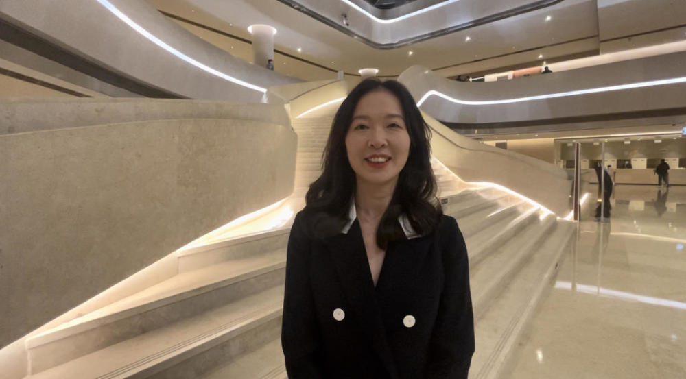 久久久精品人妻无码专区不卡BD高清资源，免费在线观看，人妻系列无码合集推荐