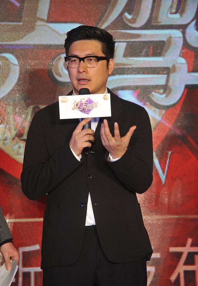 1.岳伦丰满传奇人生与艺术成就 1.岳伦丰满传奇人生与艺术成就