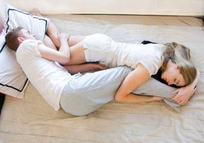 国产男女裸体做爱爽爽激情瞬间，火热缠绵体验，真实刺激的性爱故事