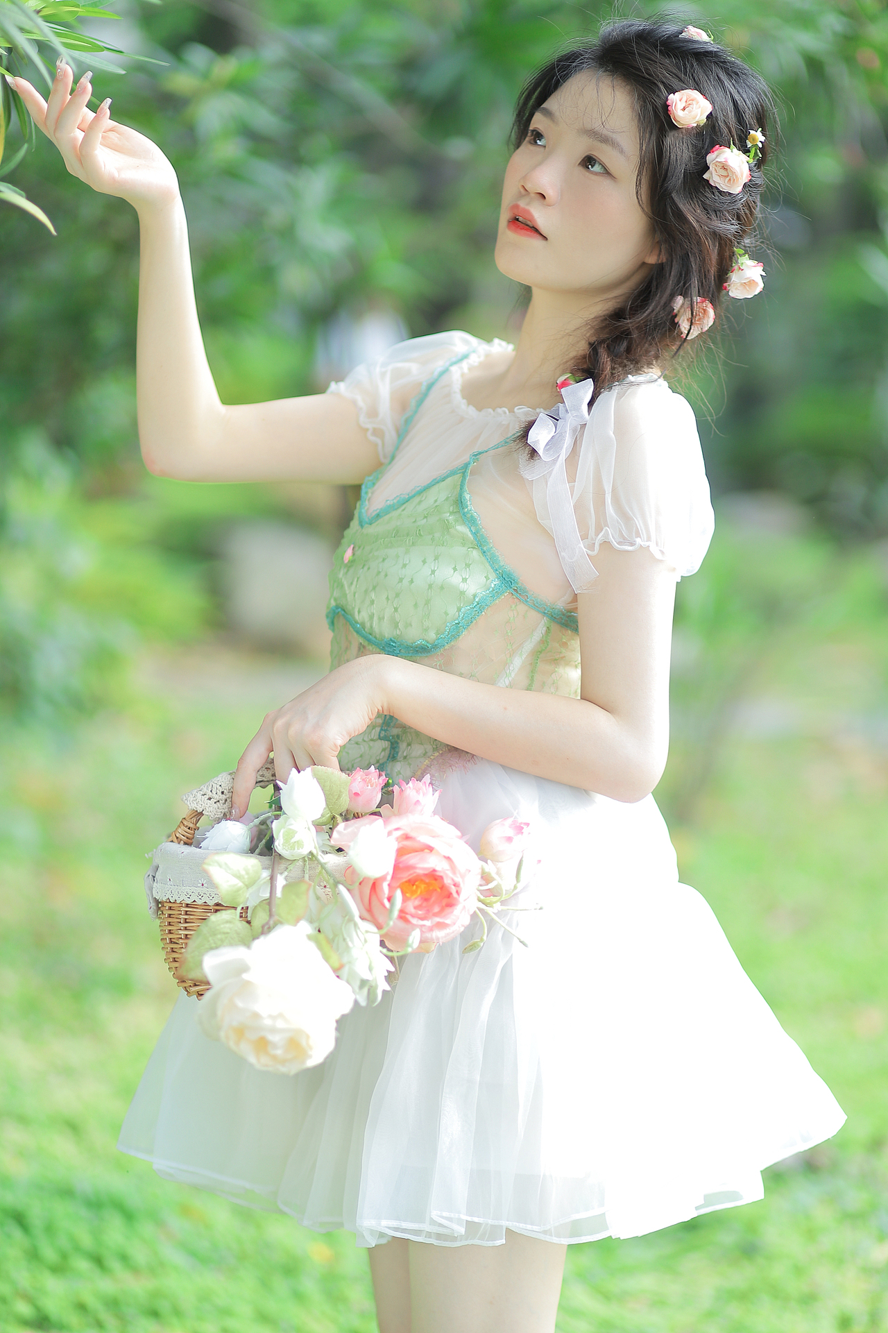 1.色婷婷六月天绽放夏日风情