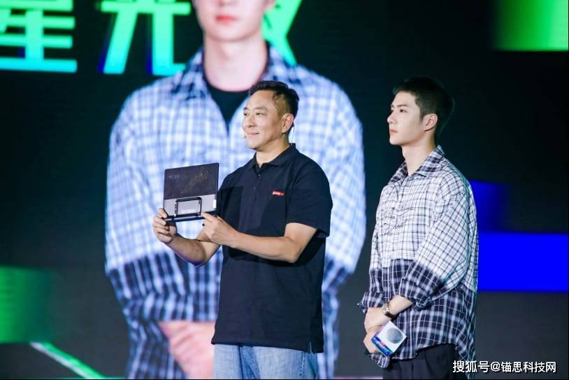 亚洲第一精品第一页引领潮流，探索高端品质，打造独一无二的奢华体验