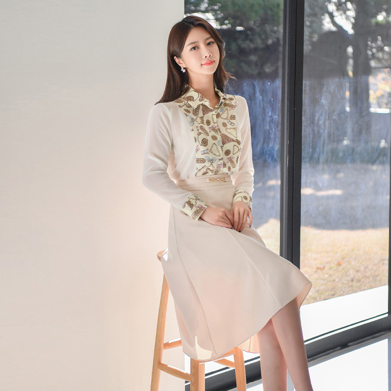 2.综合精品女主播，时尚优雅，实力非凡，展现独特魅力