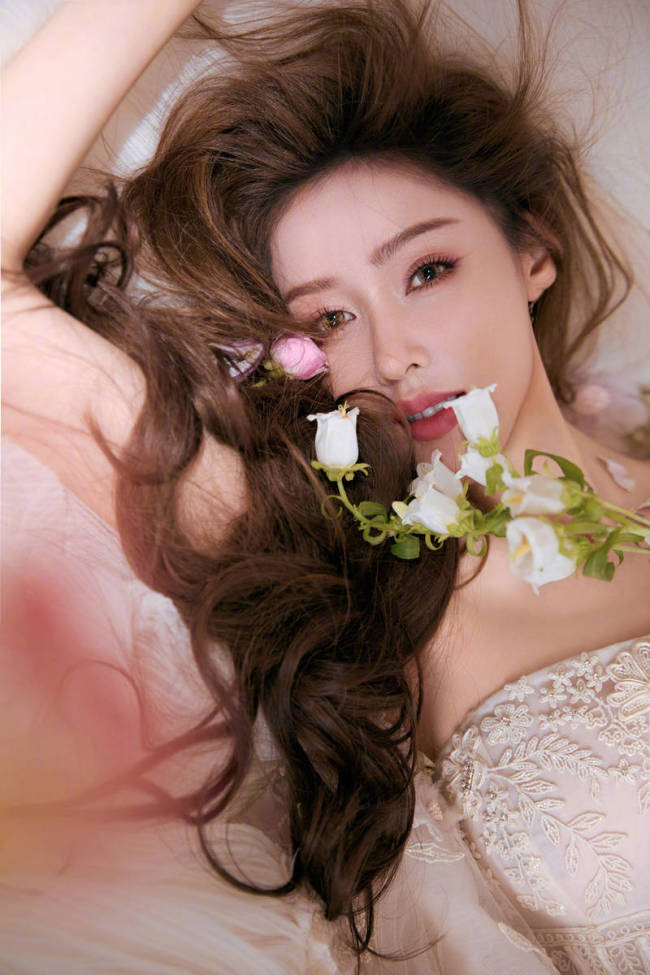 中国老熟女重口味HDXX70一独特魅力，成熟风情，尽显诱惑