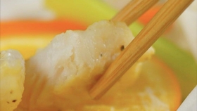 蜜桃AVTT蜜桃新鲜上市，多汁美味等你品尝，快来享受甜蜜滋味