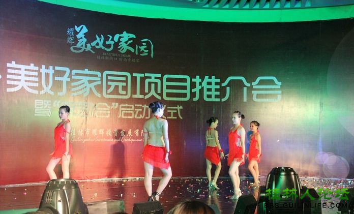 狼狼AV震撼来袭全新体验不容错过，独家内容精彩纷呈，速来围观