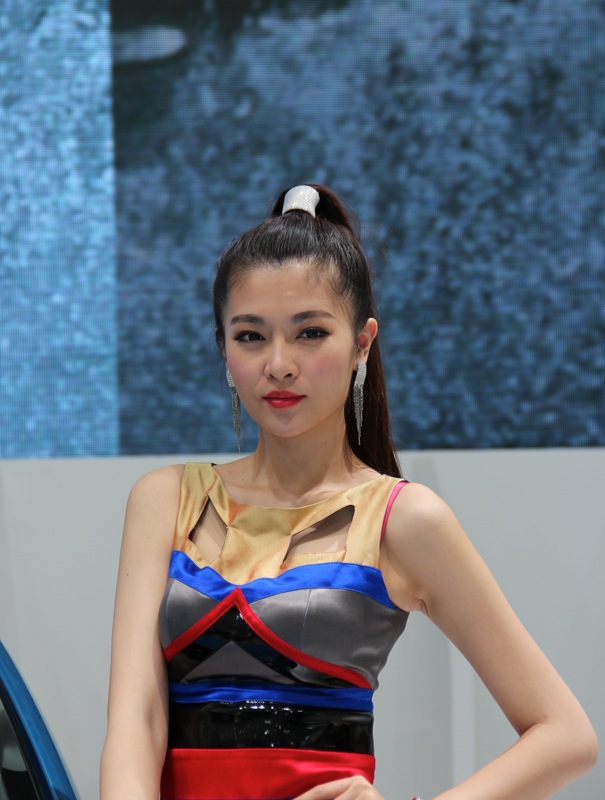 无码熟妇人妻无码激情邂逅，熟女诱惑，深夜秘密约会
