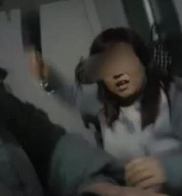 1.四川妇女XX做爰视频引发热议